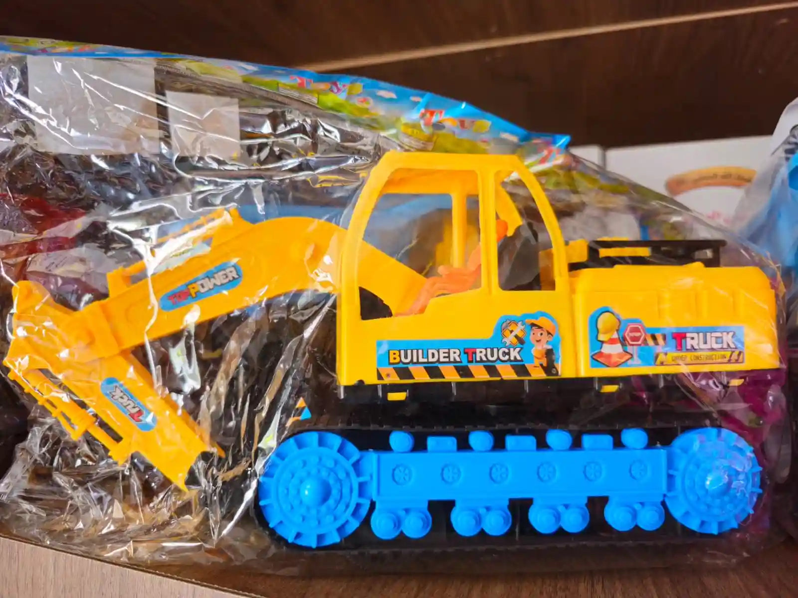 FRICTION CONSTRUCTION CAR