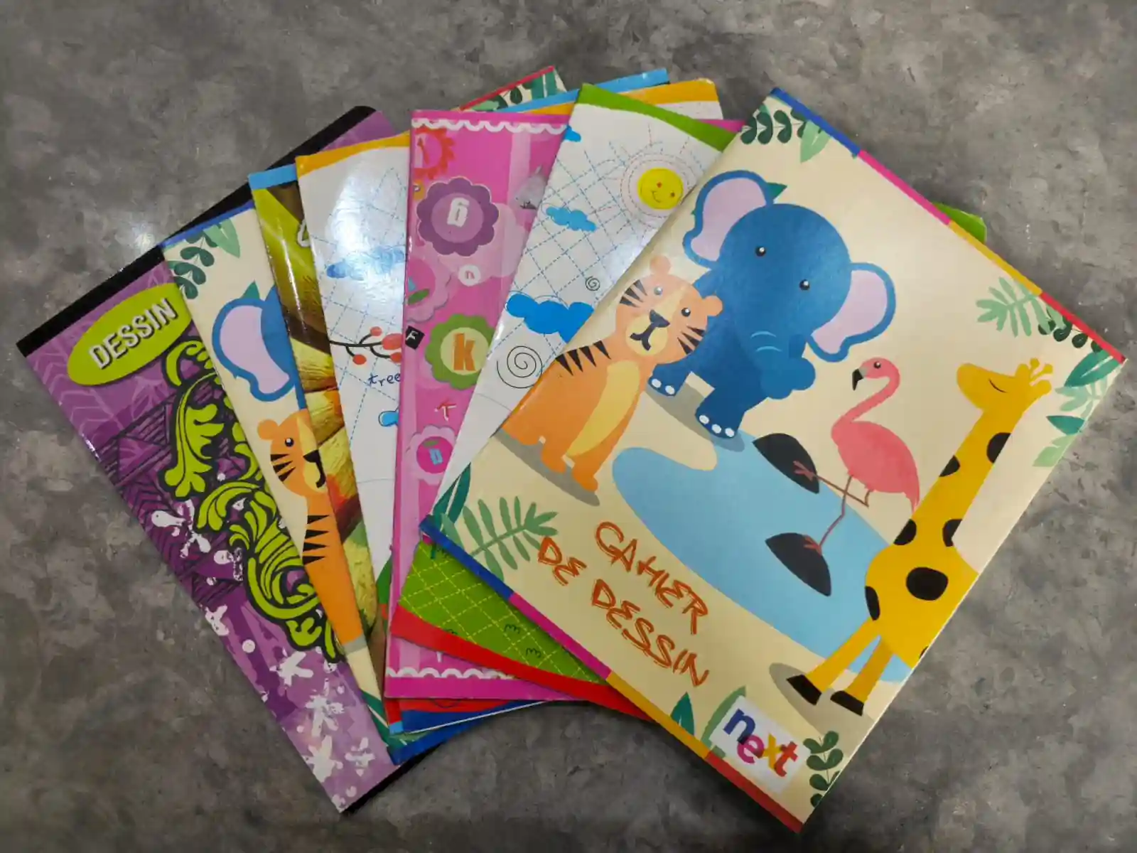 Cahier de dessin (petit) - carreau